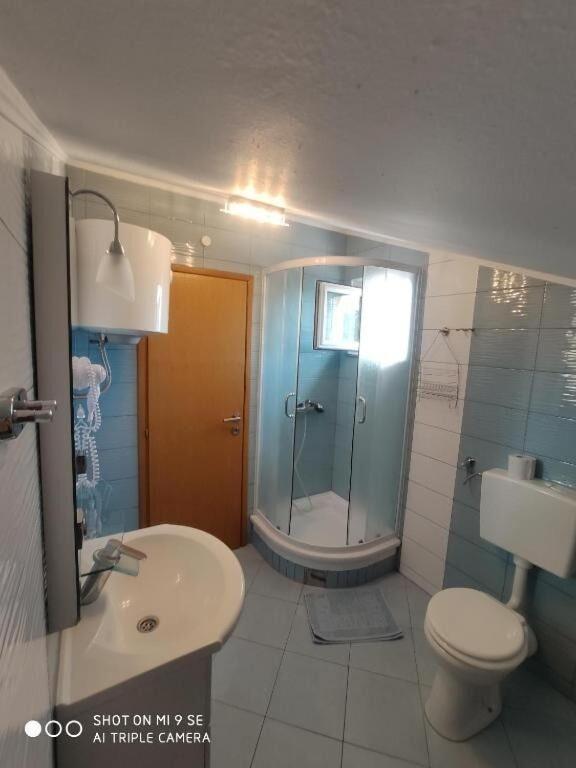 Vinišće Apartments Antonija - Fitness מראה חיצוני תמונה