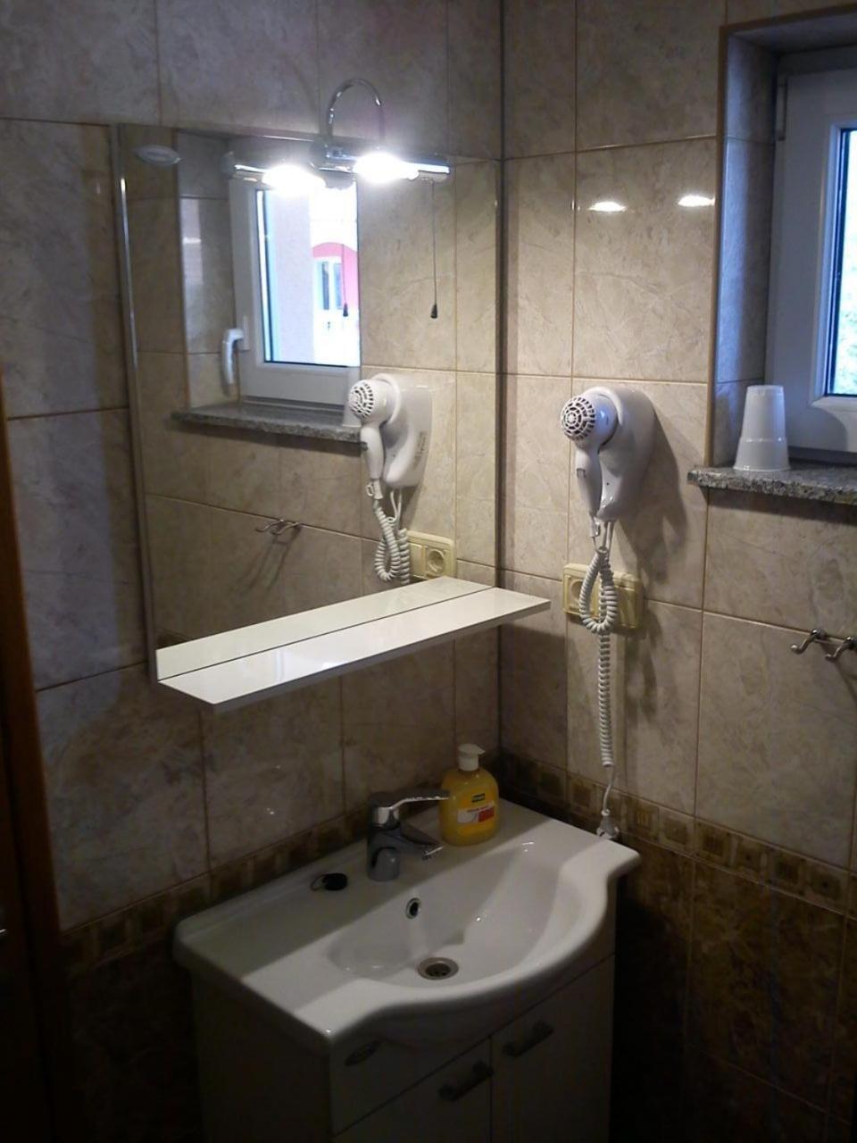 Vinišće Apartments Antonija - Fitness מראה חיצוני תמונה