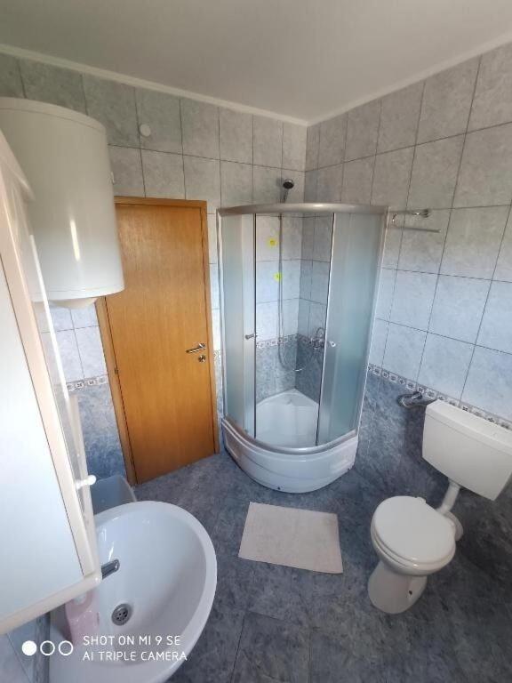Vinišće Apartments Antonija - Fitness מראה חיצוני תמונה